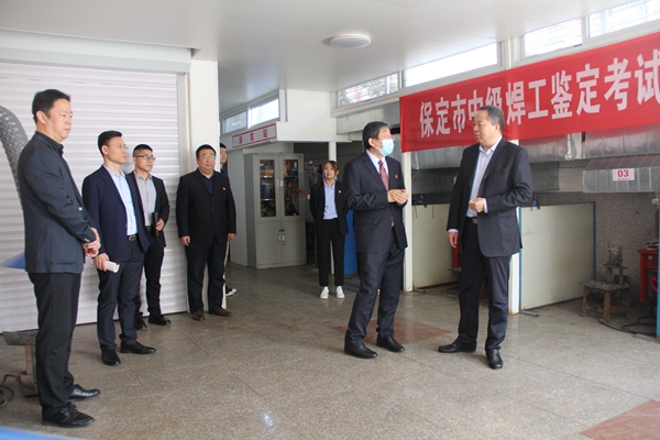 局党委书记薛辉赴职工大学调研