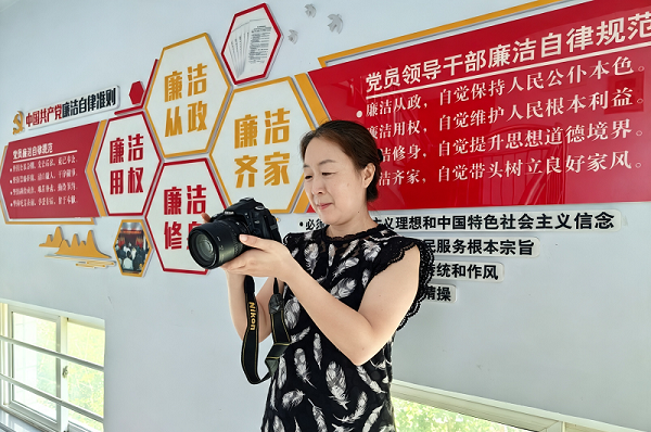 张婉玉2-600.png
