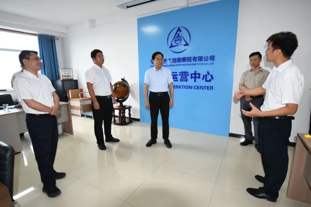 走访项目运营中心2.JPG